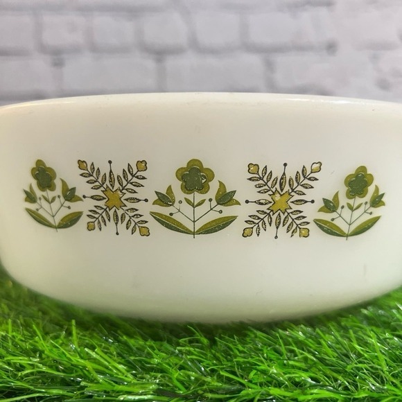 Vintage Anchor Hocking Fire King Meadow Green 437 casserole 1.5 qt - Picture 3 of 9